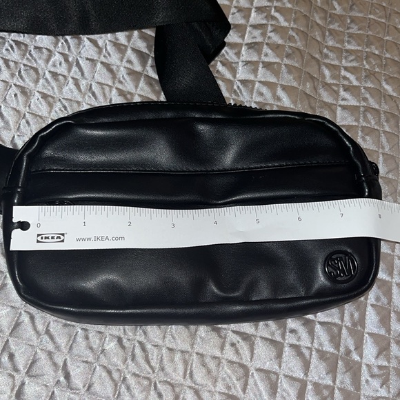 New Steve Madden Belt Bag - Picture 13 of 14
